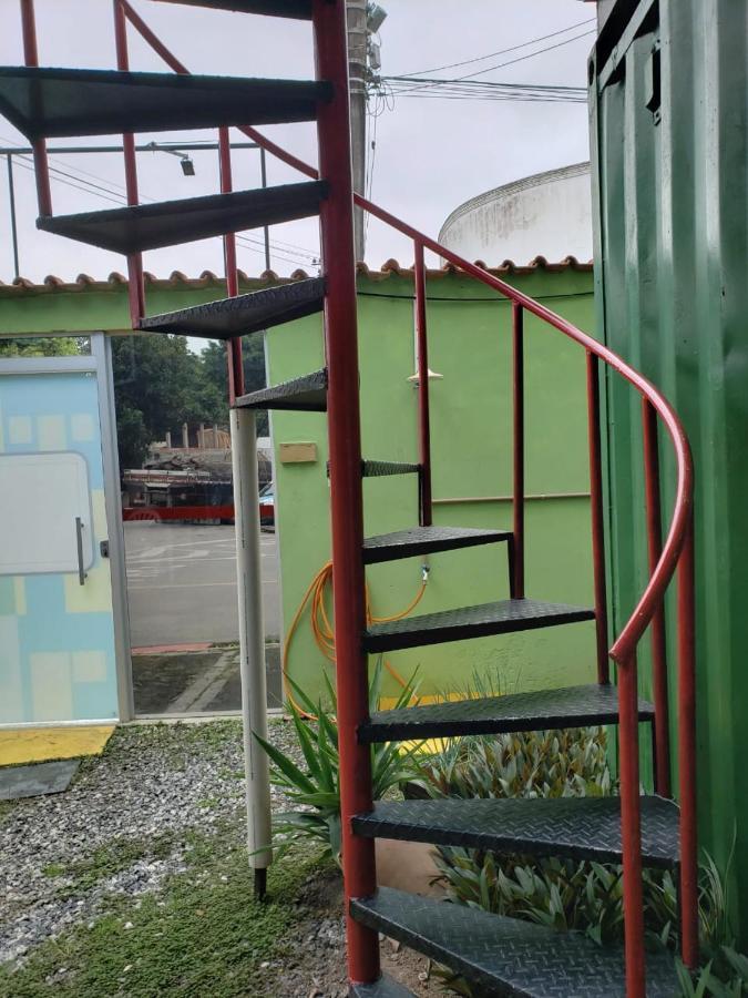 Container Hospedaria Araquari Dış mekan fotoğraf